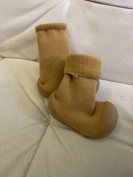 Шкарпетки антиковзкі носки з силіконовою підошвою