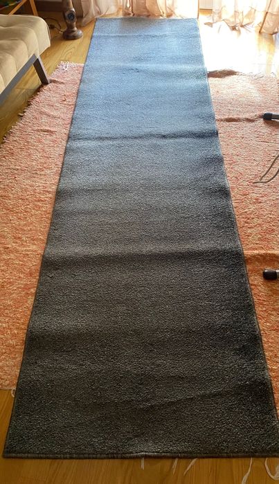 Carpete cinzenta