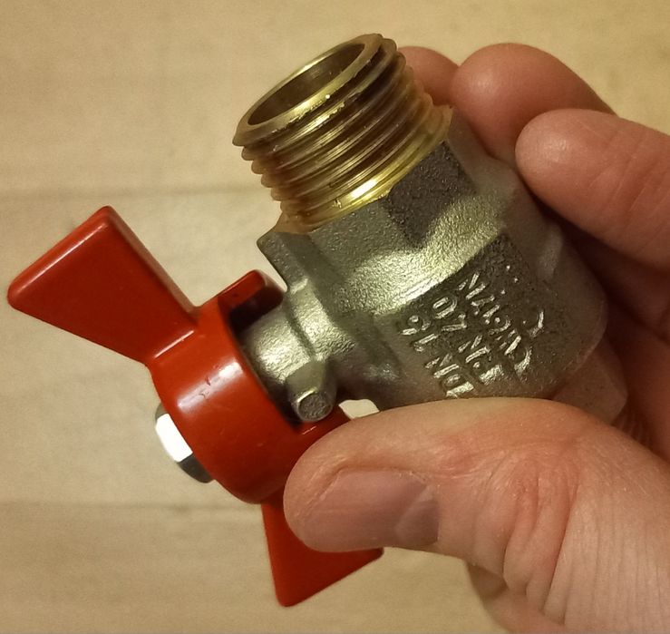 Кран шаровой TAMIGI 1/2" ВН "бабочка" BONOMI