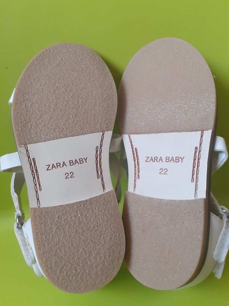 Sandałki Zara Baby 22