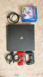Sony PlayStation 4 Pro Slim 1TB + 2 Pady i Gry