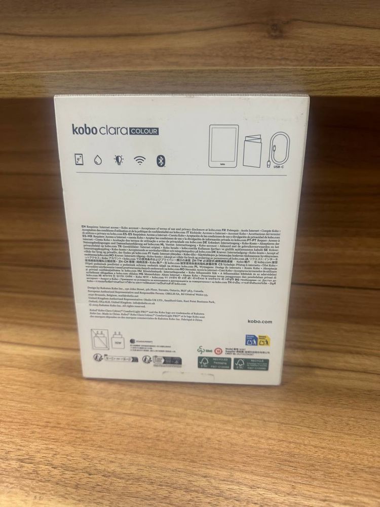 Електронна книга Kobo Clara Colour Black