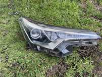 Farol toyota CHR