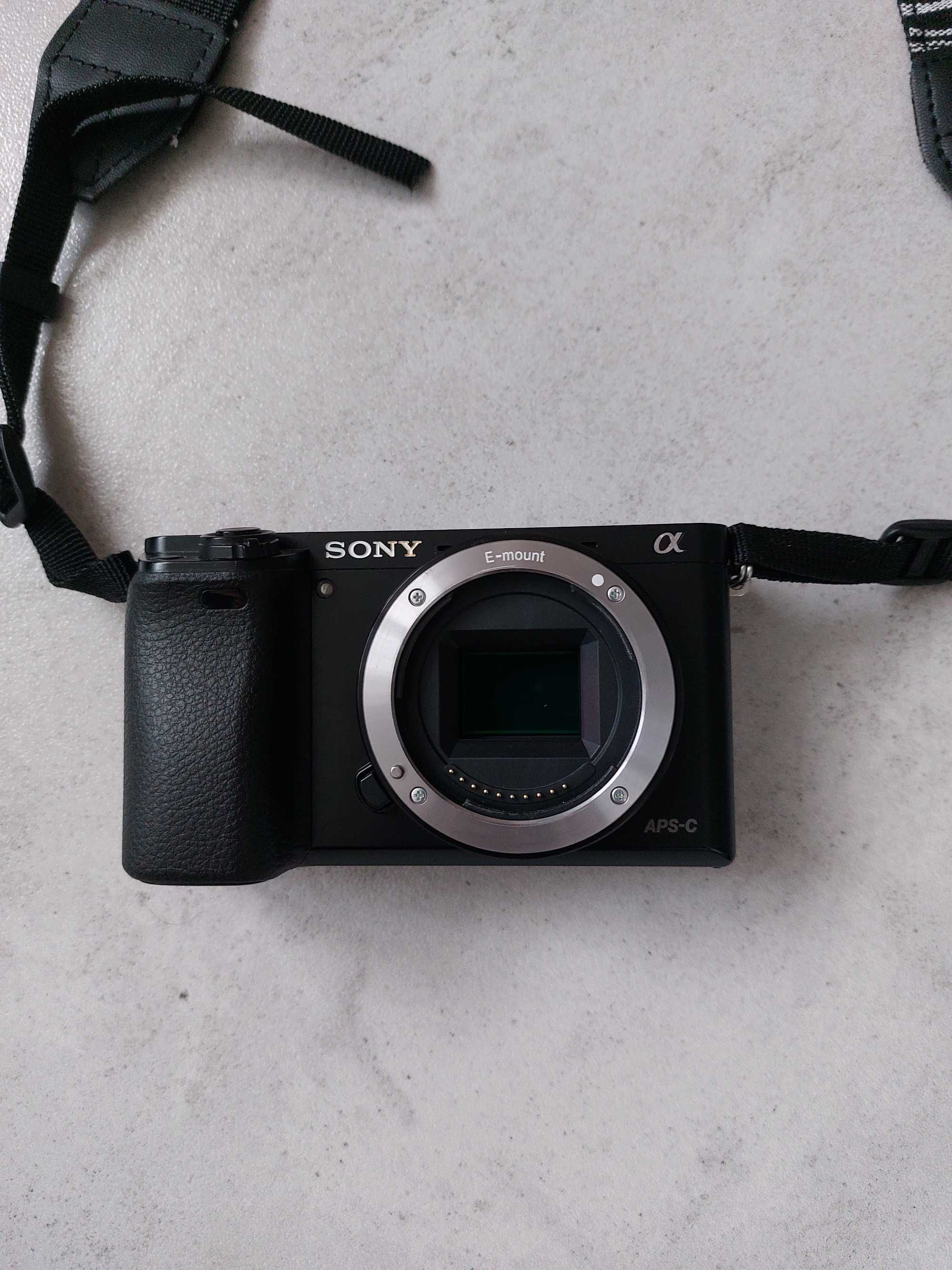 Aparat sony a6000 obiektyw TTArtisan AF 56mm F1.8 Sony E