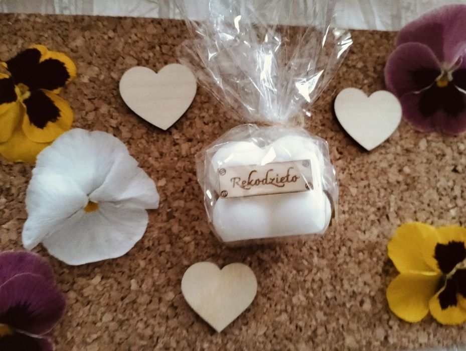 Mydełko zapachowe bubble i serce magnes podziękowania Pierwsza Komunia