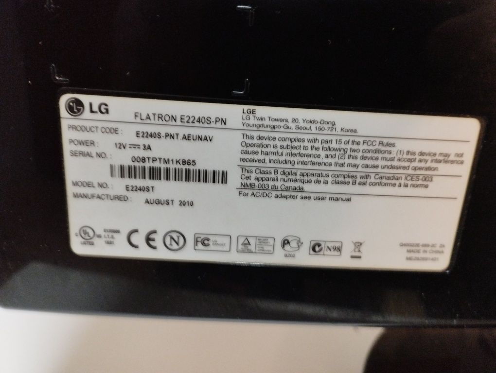 Monitor LG , LCD 21,5 cala , Full HD , podświetlenie LED