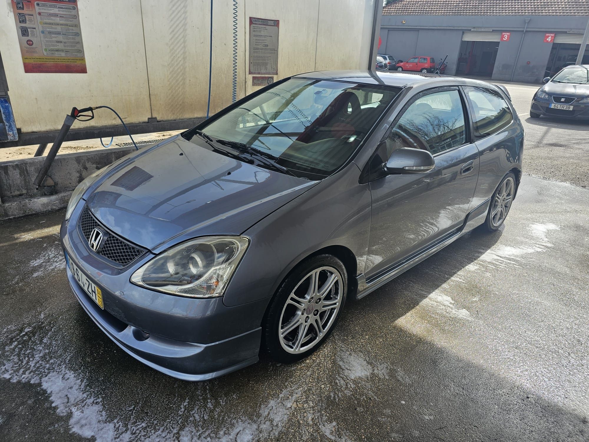 HONDA CIVIC 1.7CTDI ( motor Isuzu ).