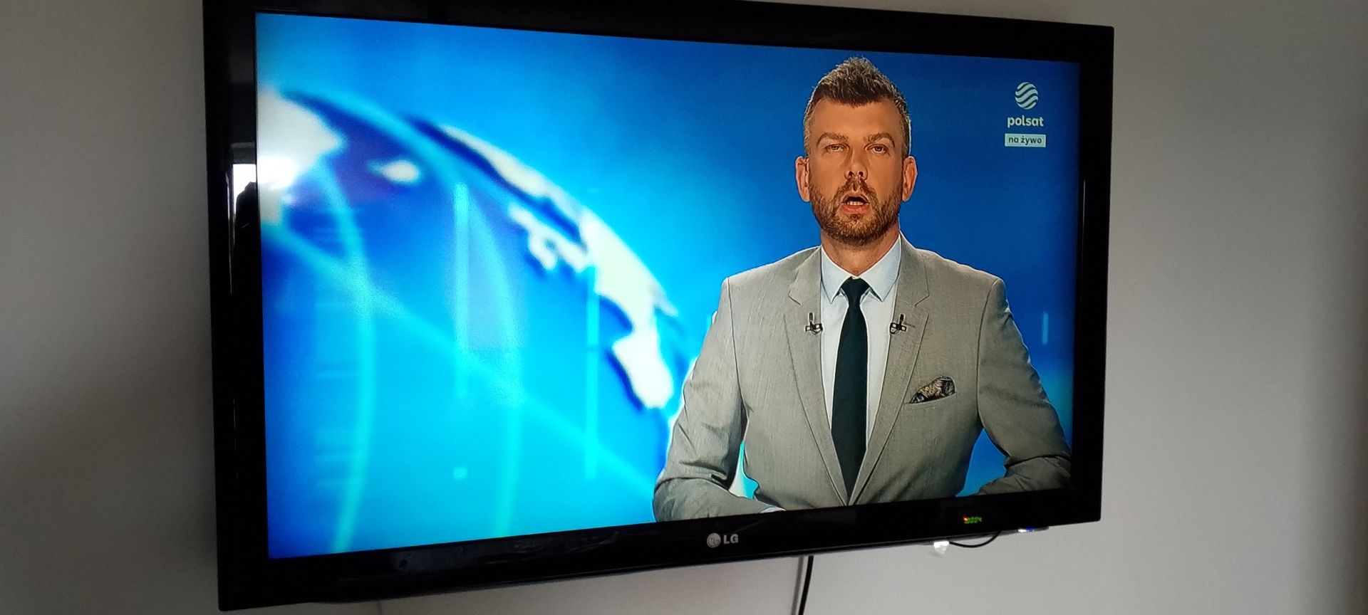 Telewizor LG 42 całe Lcd