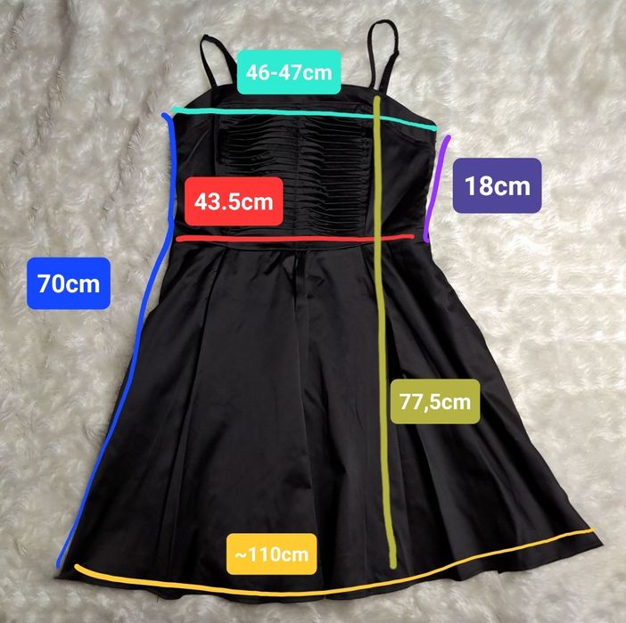 Sylwestrowa sukienka czarna b.p.c. letycja