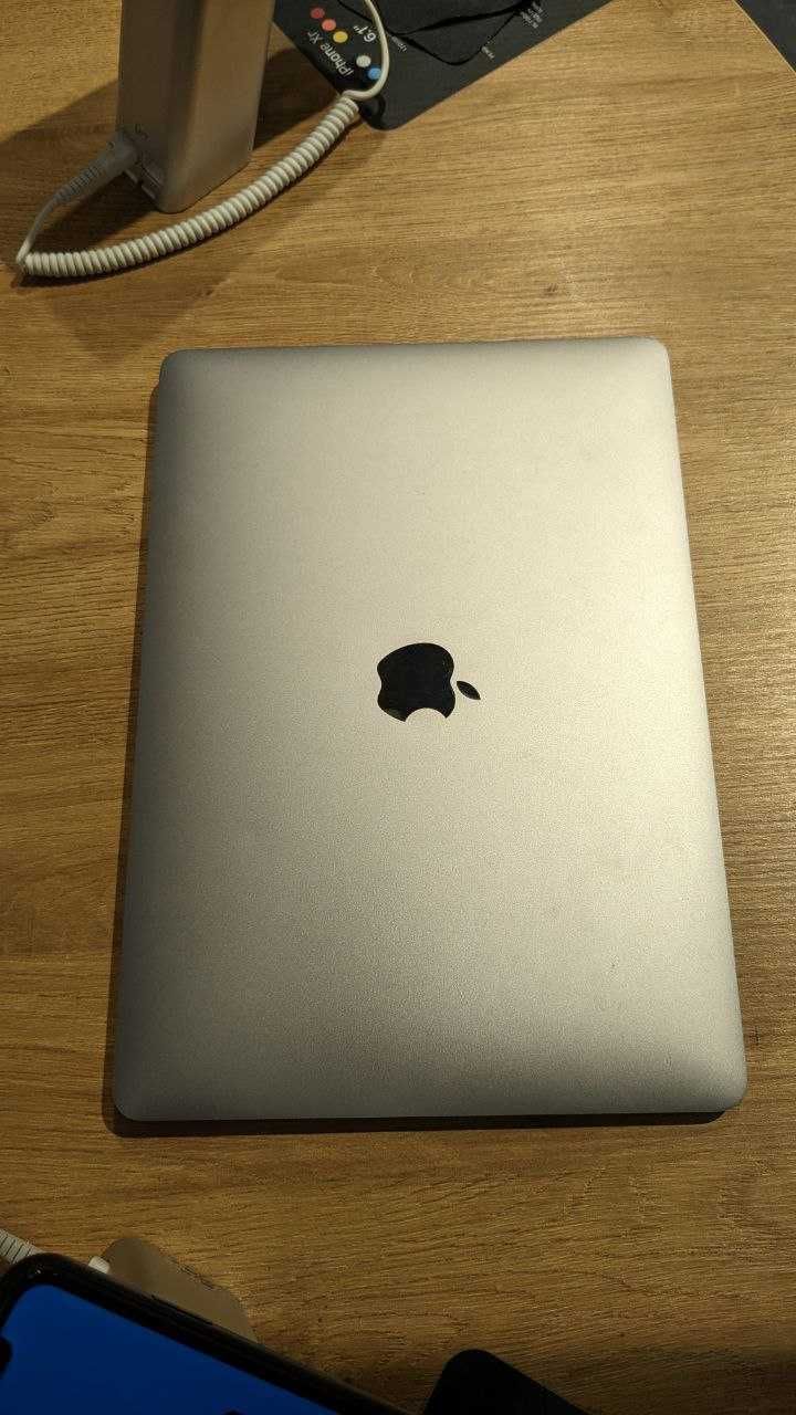 MacBook Air 2020 intel i3 256 GB USED JABKO Караван