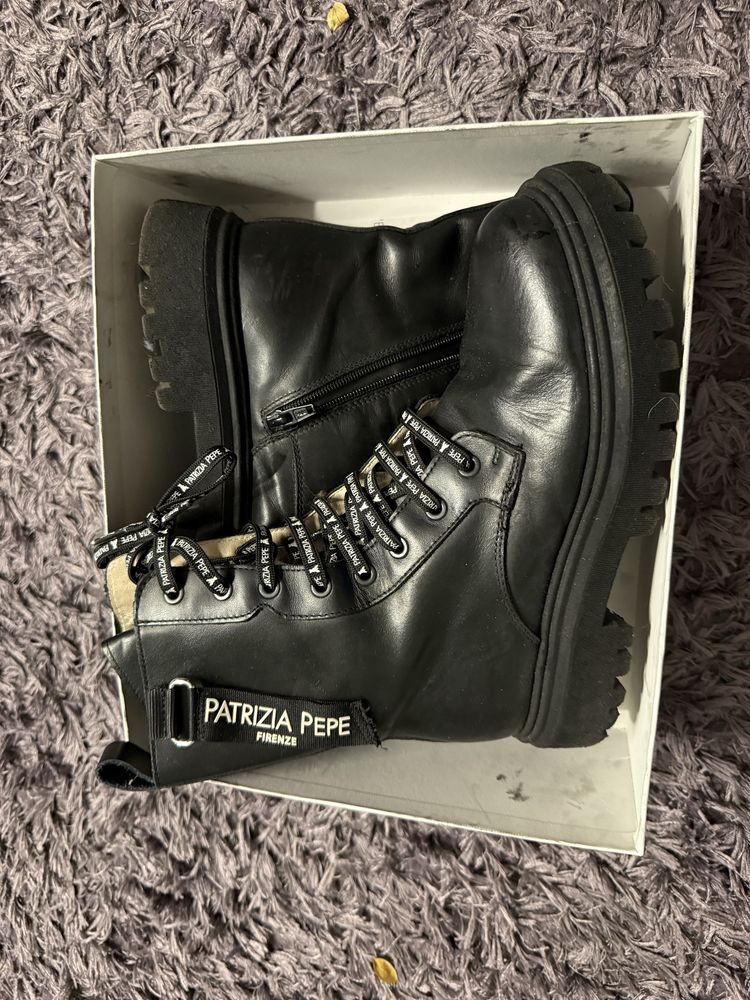 Buty trapery patrizia pepe