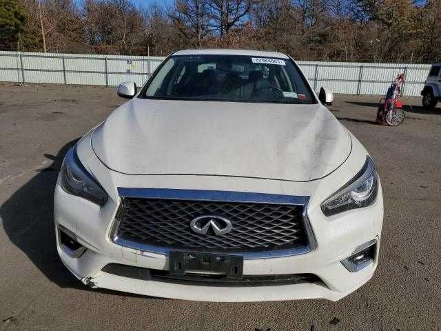 Infiniti Q50 Luxe 2019