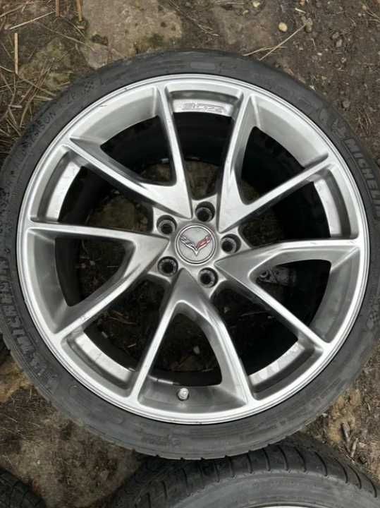 Corvette C7 Z06 komplet kół felgi koła 285/30/19 michelin 335/25/20