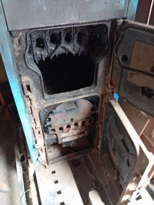 Продам котел на дровах