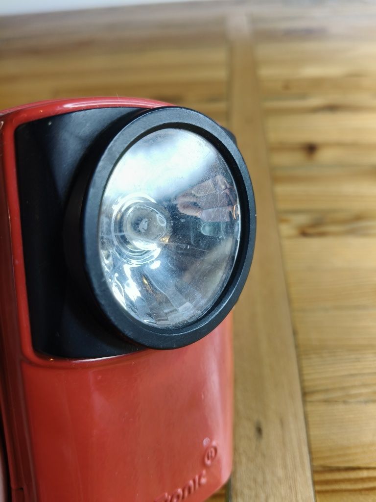 Stara latarka mactronic PRL 74