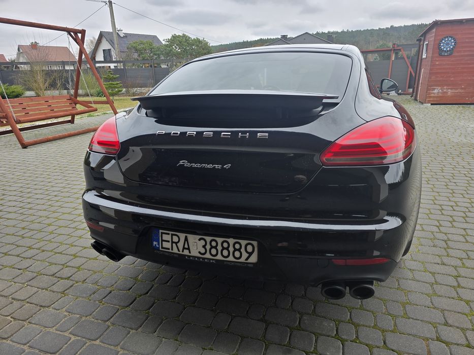 Porsche Panamera 4 Limited Edition