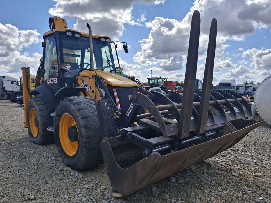 Koparko ładowarka JCB 5CX – 2016 – 6672H – klimatyzacja