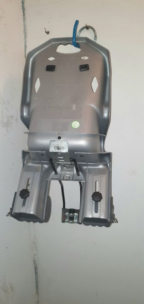 Cadeira de Bicicleta Criança - Fixação Quadro Traseira