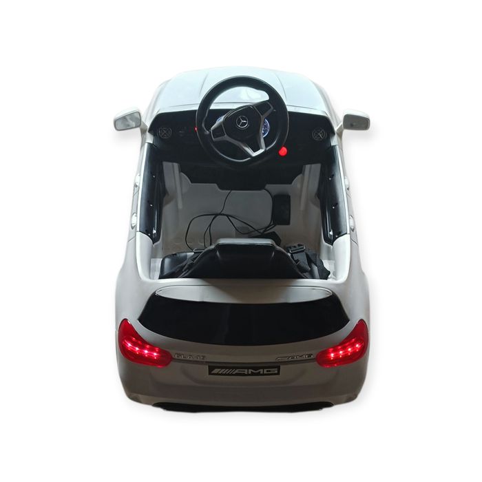 Mercedes GLA 45 AMG Playtastic Auto na akumulator z pilotem