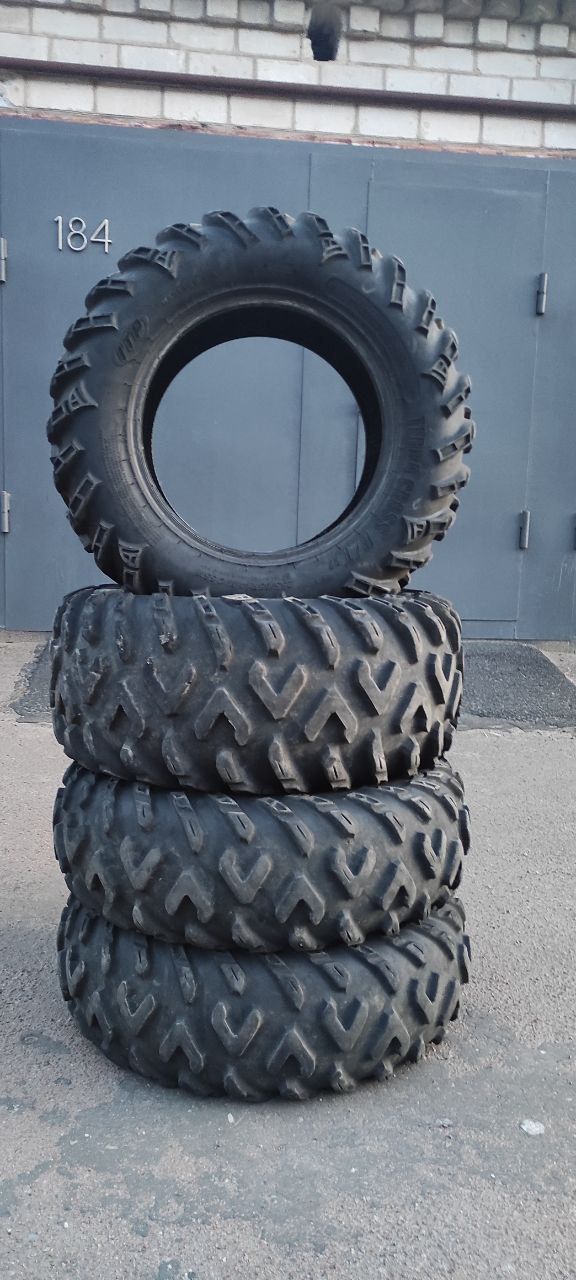 Продам комплект резини на квадроцикол або багги,itp terracross 26x8p14