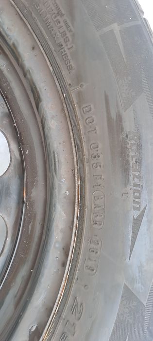 Felgi stalowe 16 5x112 z oponami Nexen 215/60r16