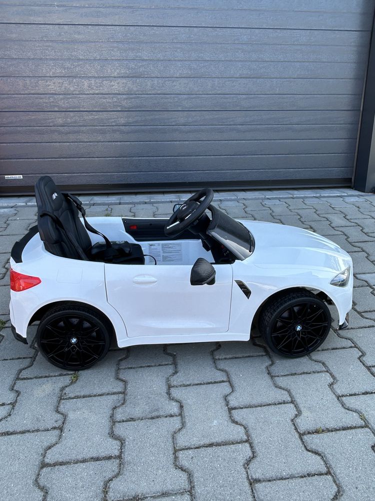 Auto Na Akumulator BMW M4 2X45 WATT Akumulator 12V 7Ah Skóra Pilot