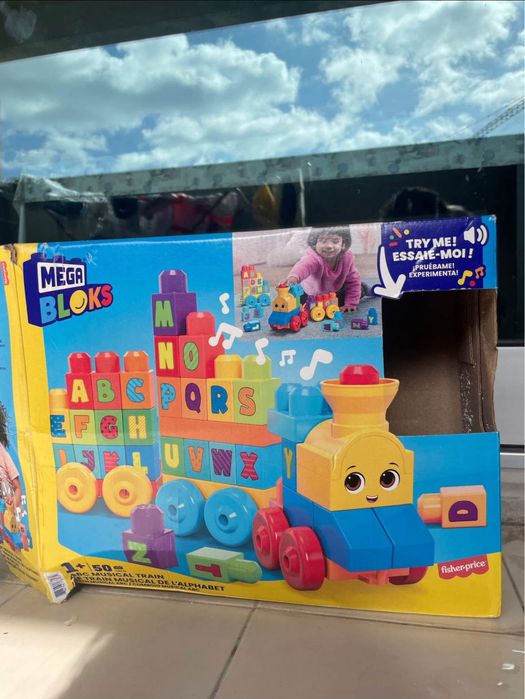 Mega Bloks – Comboio Musical do Alfabeto