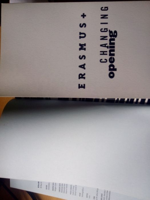Livro de Universidade ERASMUS