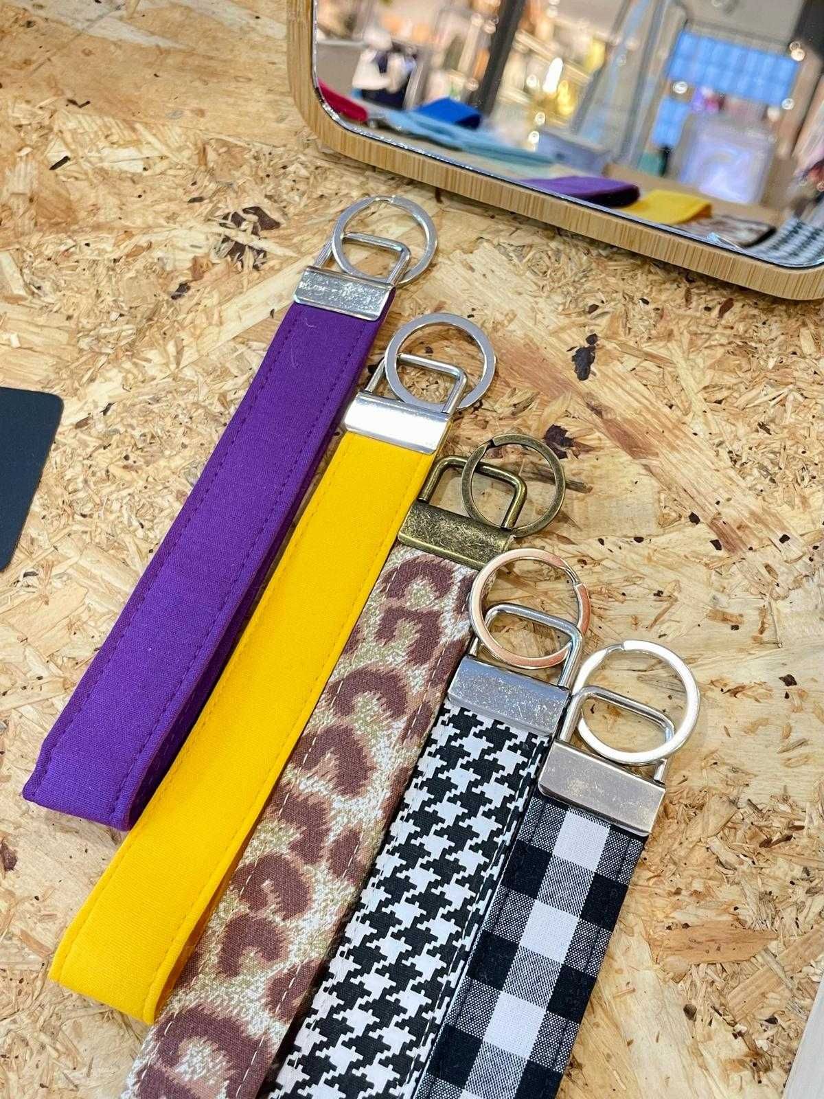 Necessaire + porta-chaves + porta protetor + Scrunchie