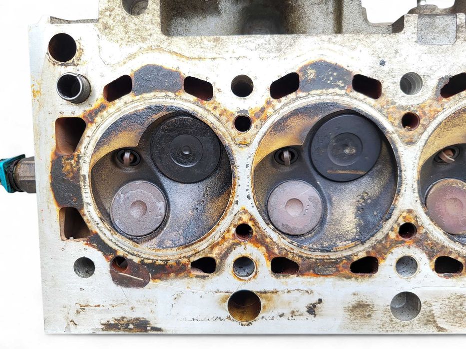 ГБЦ головка блока Peugeot Partner 106 206 306 Citroen Berlingo 1.4