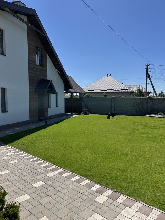 Продам будинок на Правому березі