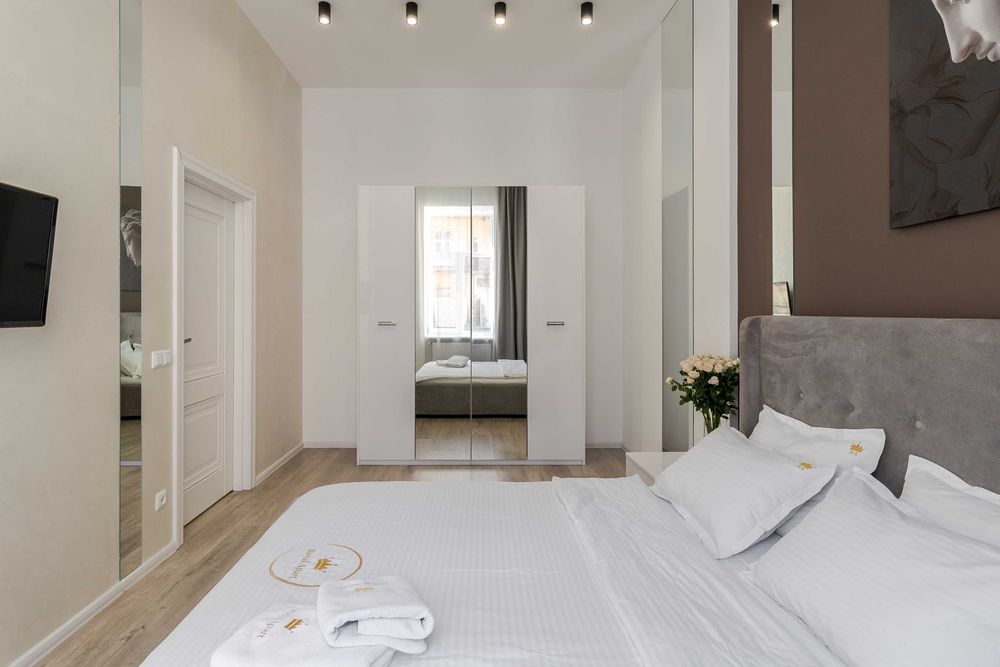 Апартаменти з ванною для 6 осіб по вул Леонтовича 5