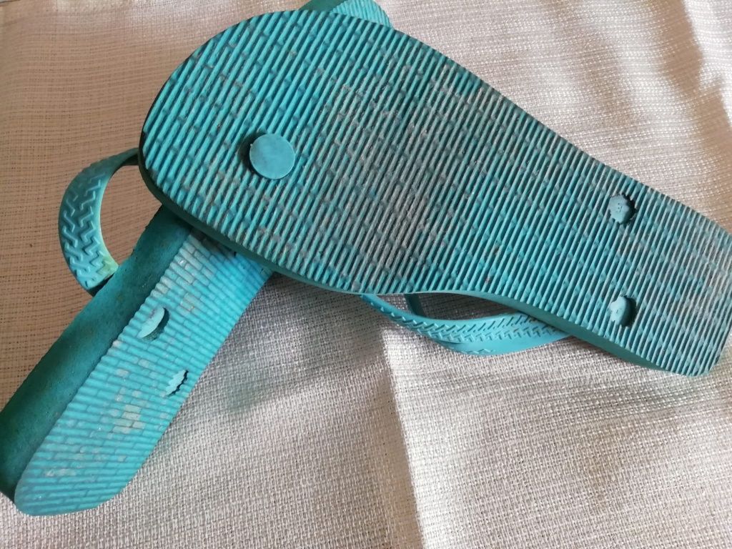 Chinelos HAVAIANAS n° 39 usados