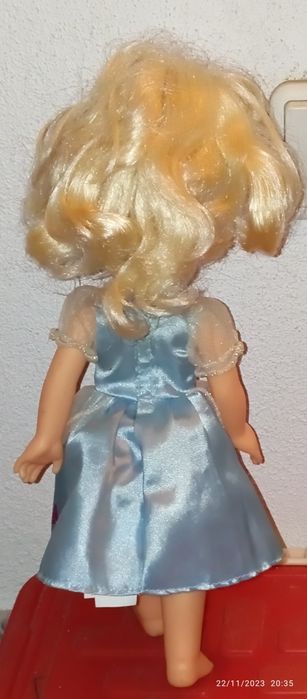 Boneca CINDERELA da Disney