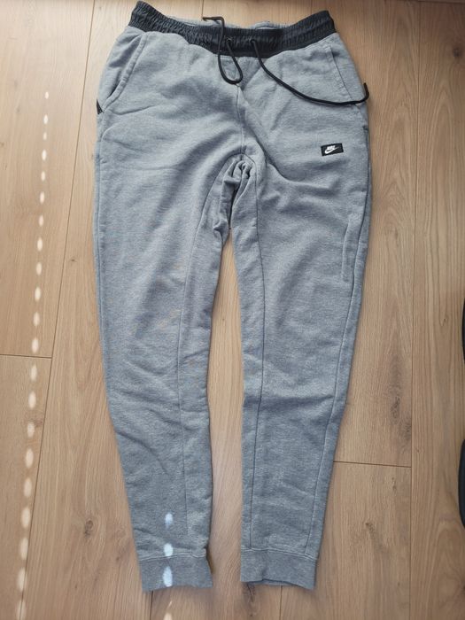 spodnie dresowe NIKE S sneakers dres