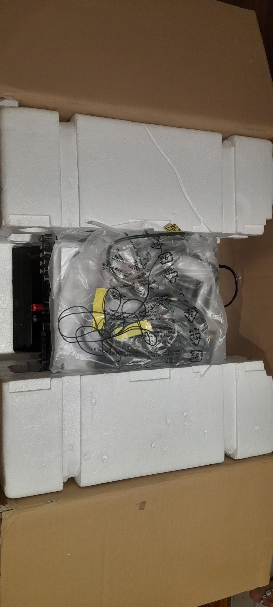 Kino domowe onkyo HT-S3305(B)