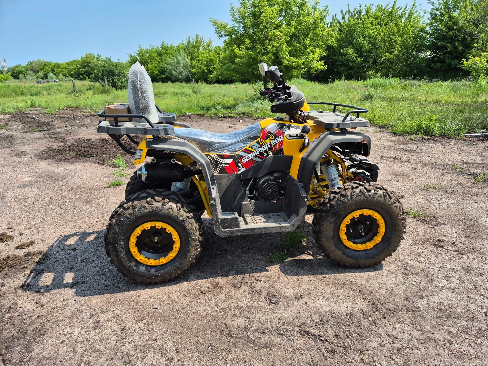 Квадроцикл с доставкой Comman Scorpion 200cc с лебедкой