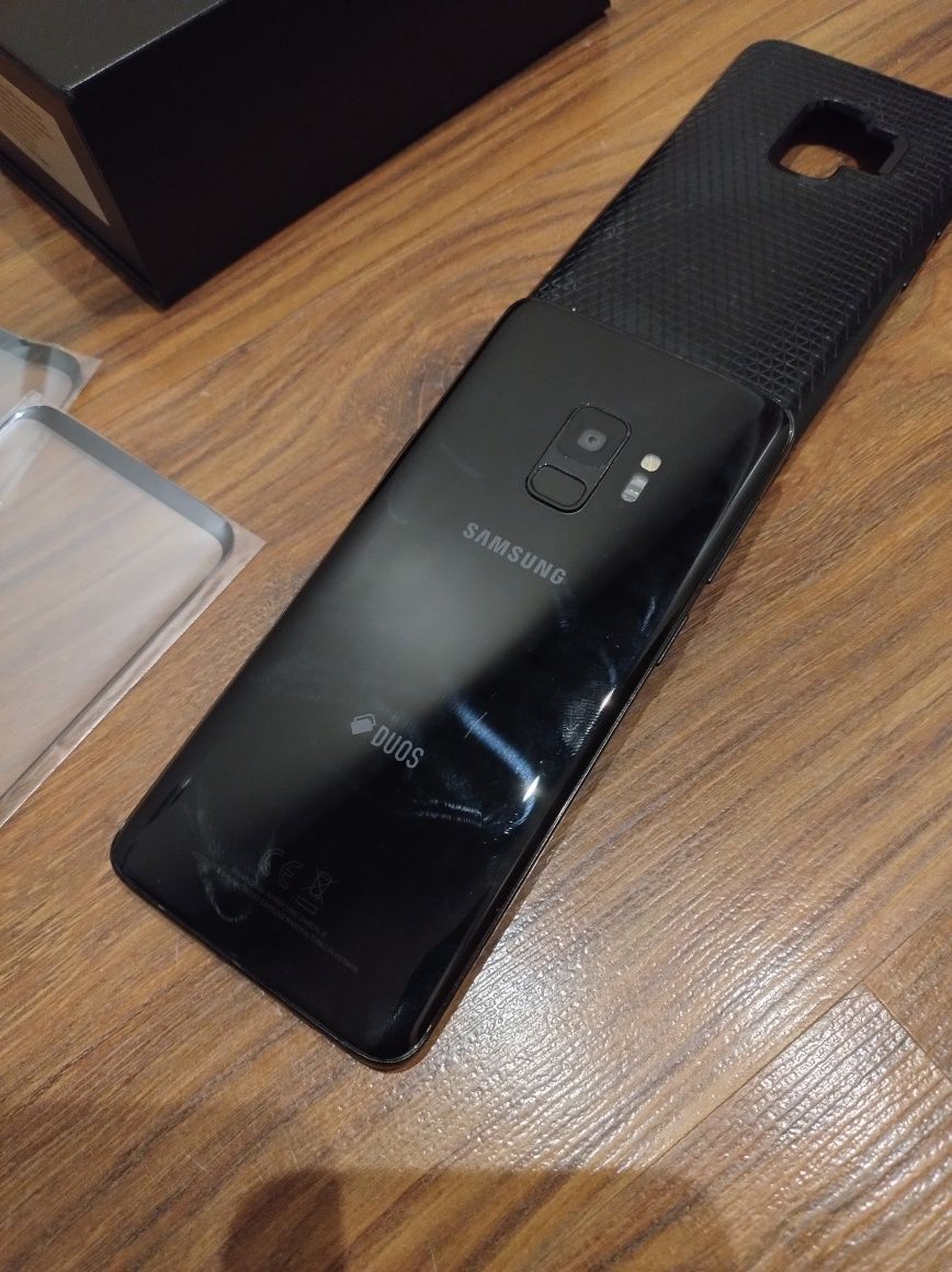 Samsung Galaxy S9 duos 4/64 Gb