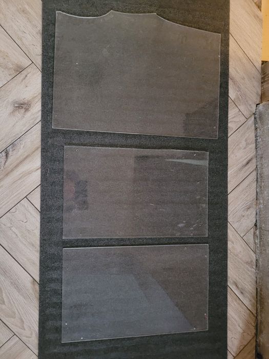 Pleksa 3 sztuki .