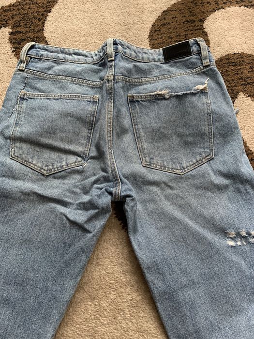 Джинси жіночі