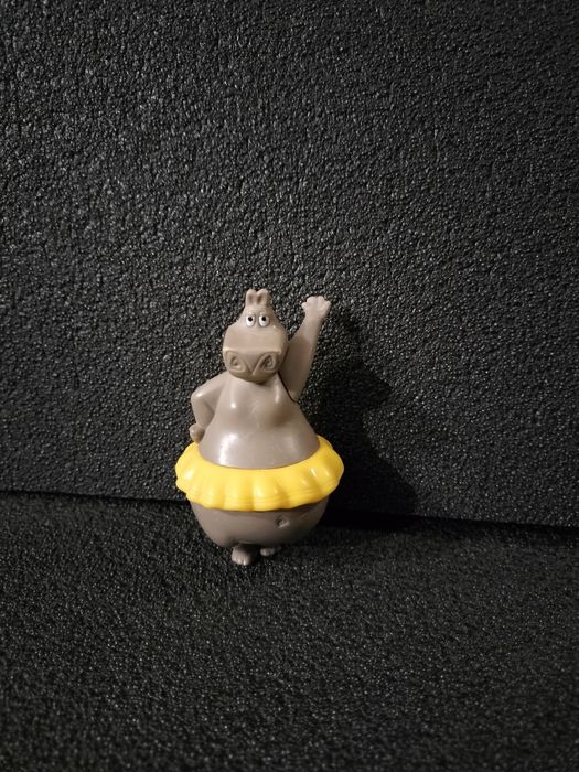 Фігурка Глорії з мультфільму "Мадагаскар"/"Madagascar"