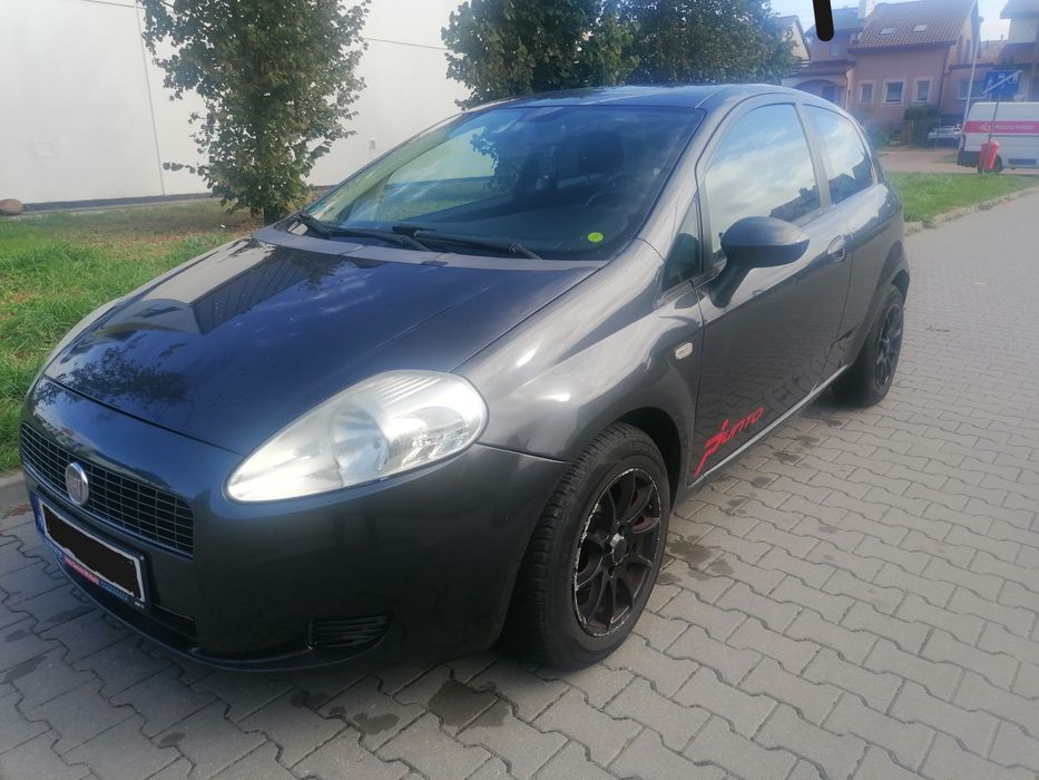 Fiat grande punto 2008r 1.4 benzyna 141tys km giugiaro