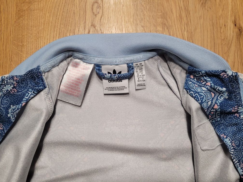 Bluza firmy Adidas ze stójką rozpinana na zamek roz 80 niebieska