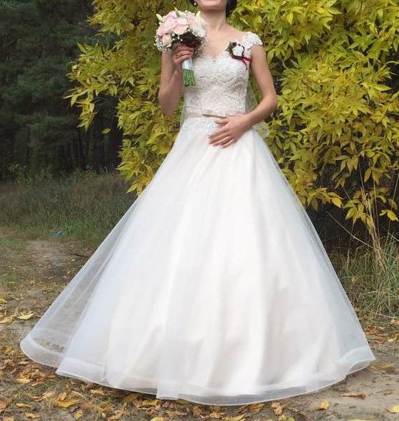 Весільна  сукня розмір Xs