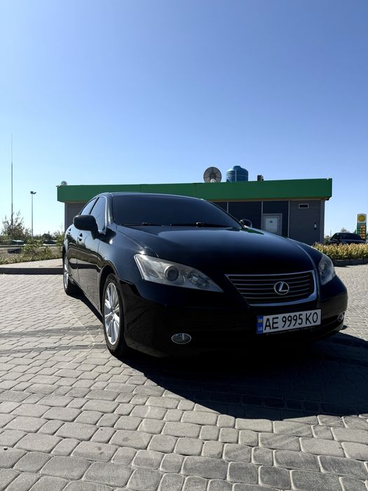 Продам автомобиль Lexus ES 350