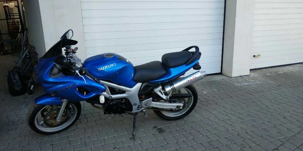 Suzuki SV650 2001  Рік