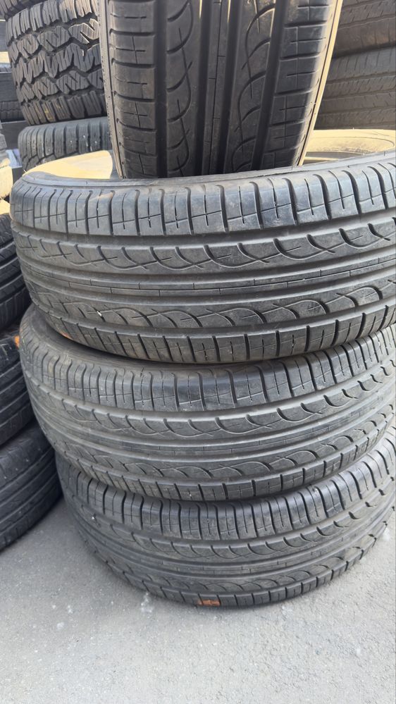 255/60/18 Kumho Solus