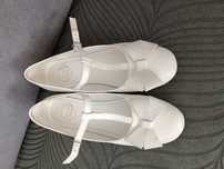 Buty komunijne rozm 36