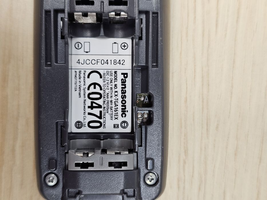 Conjunto 2 telefones sem fios Panasonic KX-TGA161EX