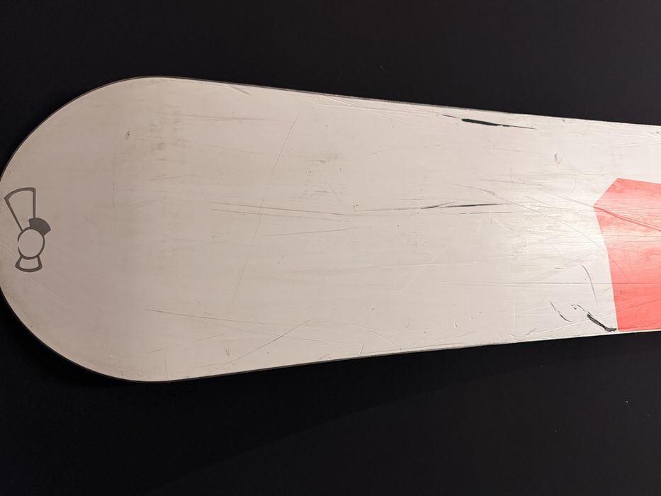 Prancha snowboard Capita